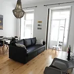 Oporto Center Spot