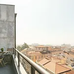 Daisy\'S House - Stylish And Central Loft