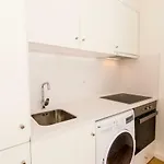 Downtown Porto Mouzinho Studio Apts