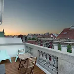Oporto Rooftop 845