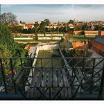 Orm - Cristal Apartment