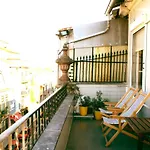 Lovely Apartment In Porto