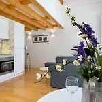 Almada Studio 419
