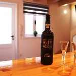 Loft Martires