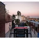 Orm - Almada Terrace Apartment