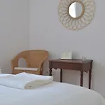 Gondarem Beach Flat