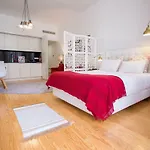 Almada Story Apartments By Porto City Hosts