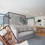 Liiiving In Porto | Downtown Luxury Studio