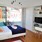 Porto Sunny Terrace Almada