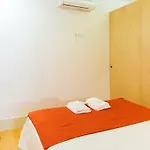 Aposentus - Charming Center Apartment With Balcony