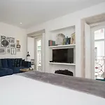 Liiiving In Porto - Cozy & Chic Downtown