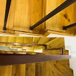 Historical Ribeira Duplex, Magellan House