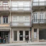 Downtown Almada Loft
