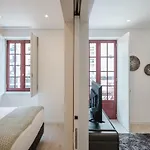 Porto Deluxe Suites