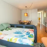 Porto Insight Apartment Cedofeita- Balcony & Parking