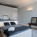 Baixa24 •P2R• Bright Apt In Vibrant Downtown