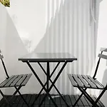 Baixa24 •P1L• Amplo Estudio Na Baixa Com Varanda