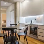 Tailor\'S Apartment