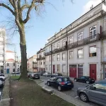 Lovelystay - The Porto Getaway W/ Free Parking