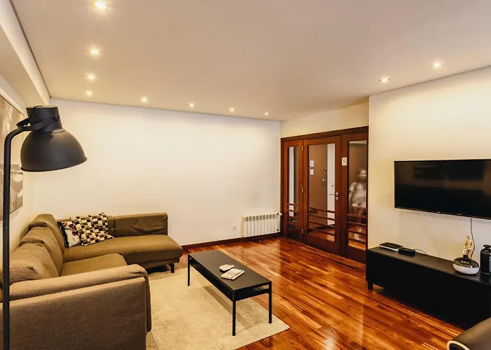 Esm Rental - Bombarda\'S Premium Terrace