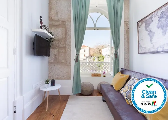 Host Wise - Charming Flat With Netflix - River View