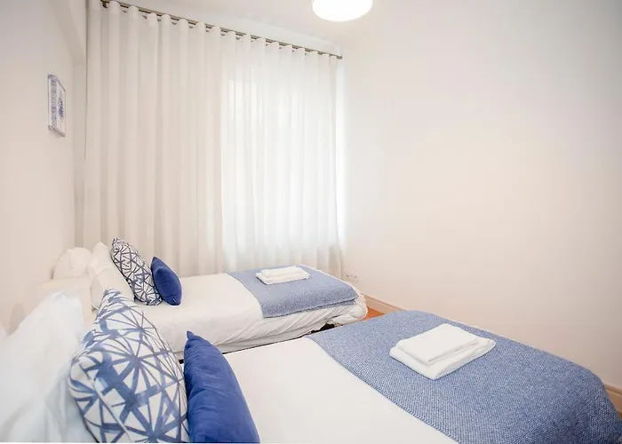 Liiiving In Porto | Light Spacious Apartment