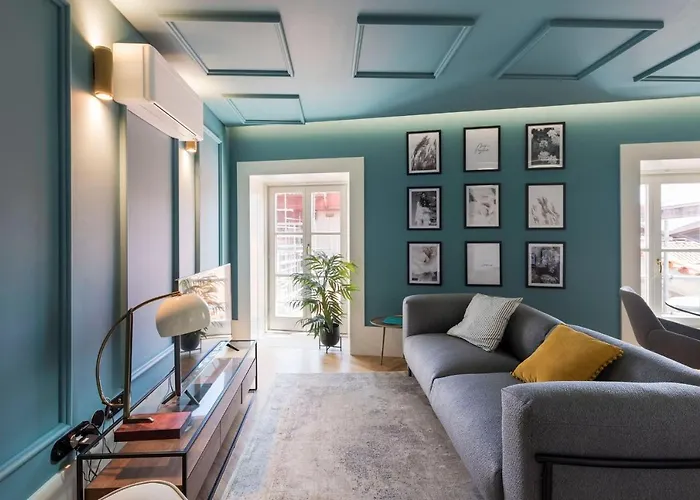 Ribeira Old Town Charming Flat W/ Ac By Lovelystay