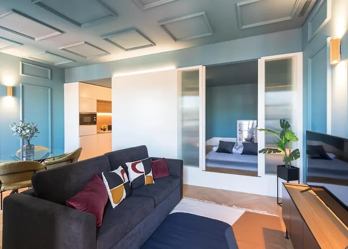 Hm - Infante Riverside Apartment N