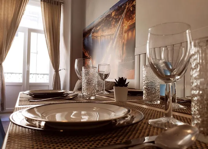 Apartment (75 m²), 2 Schlafzimmer und 1 eigene Badezimmer in Altstadt