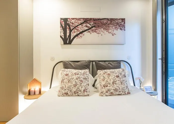 Downtown Studio W/ Ac & Patio By Lovelystay