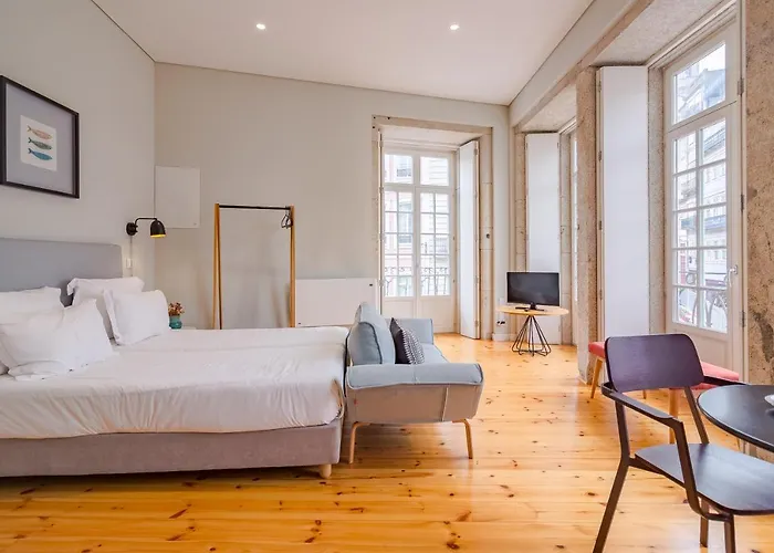 Youropo - City Center Ribeira Porto