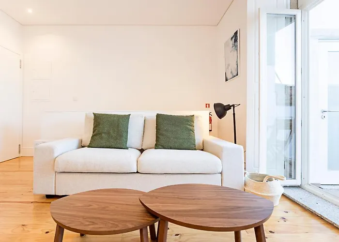 Wonderful Duplex W Private Patio & Ac By Lovelystay