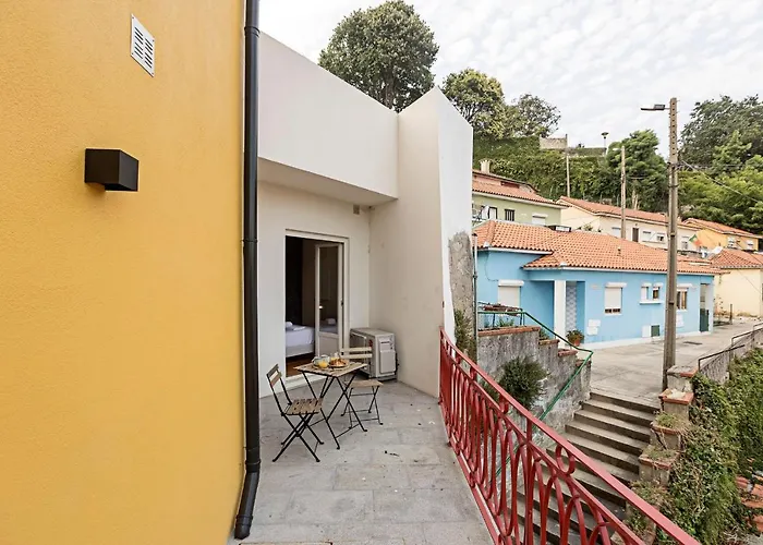 Superb Flat W/ Balcony And Ac By Lovelystay