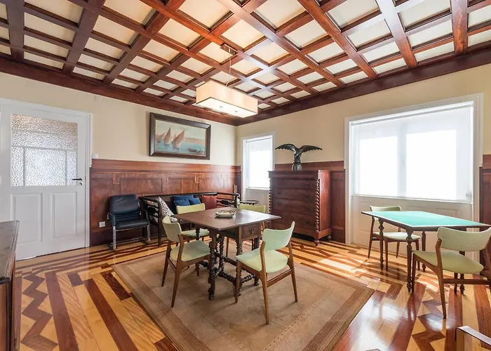 Serenata Boutique Rooms