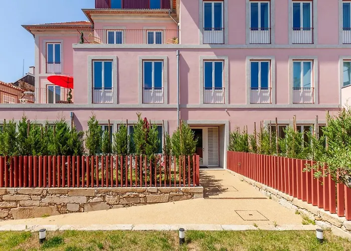 D&S - Lazaros Apartments