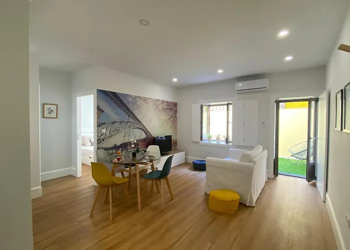 Porto River Flat