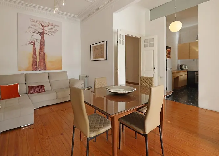 Flh Porto Classic Apartment With Terrace & Parking
