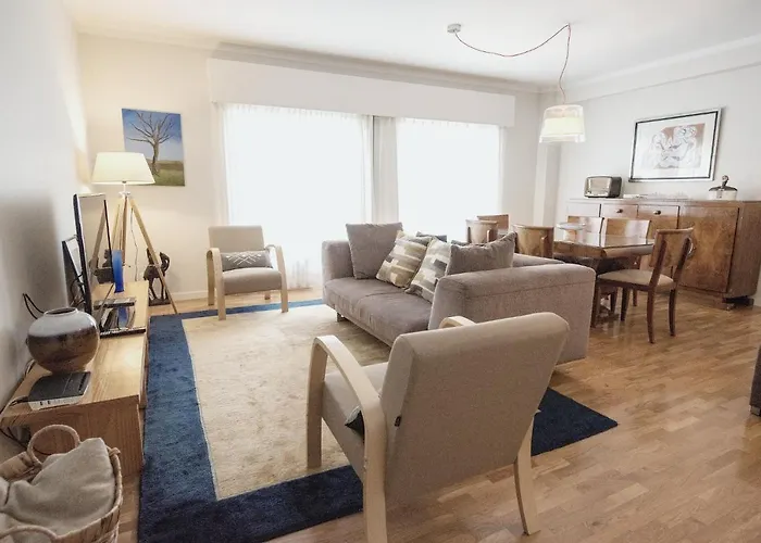 Degoes Downtown Flat