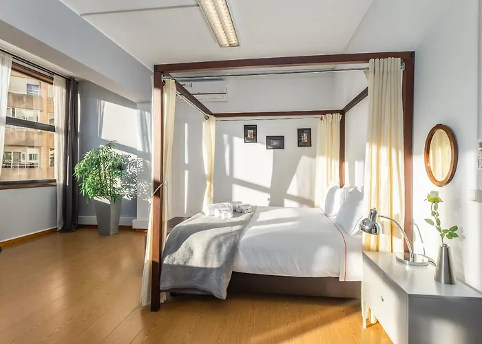 Oporto Poem Studio - Fully Equipped Property
