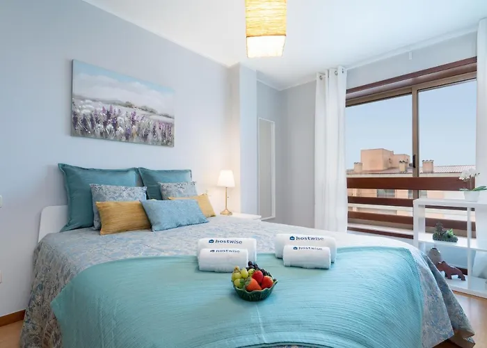 Cozy Sunny Flat W/ Terrace - Sao Joao