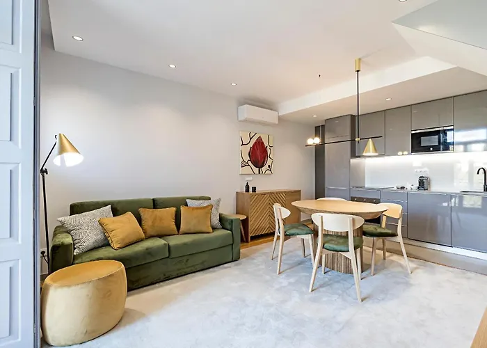 Almada 505 - Premium Flat By Lovelystay