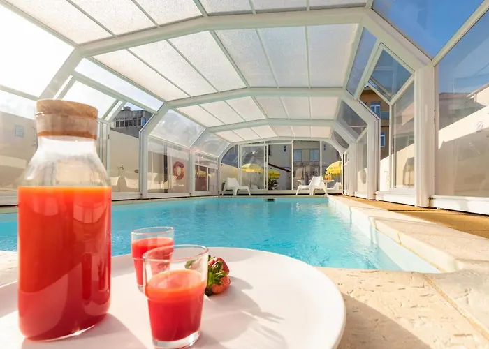 733 Costa Cabral Metro Residence