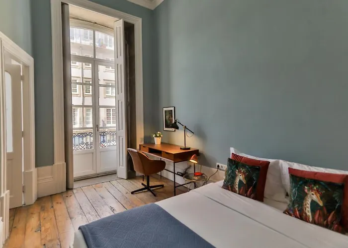Adorable Apartments In Great Area