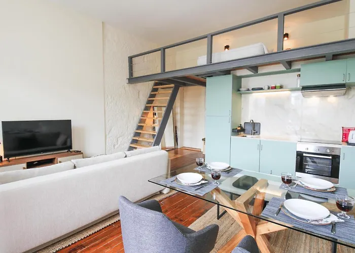 Cativo Mezzanine Loft