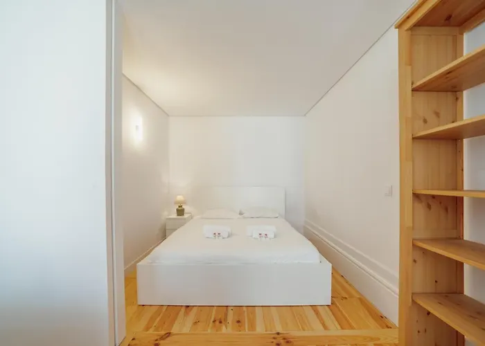 Downtown Almada Studio By Homing