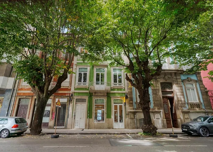 Exclusive Charm House