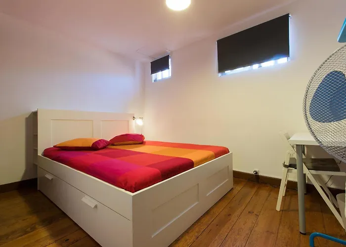 Taipas Guest House