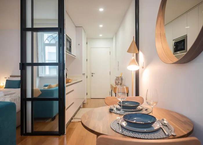 Santa Catarina Charm Apartment Downtown Near Metro