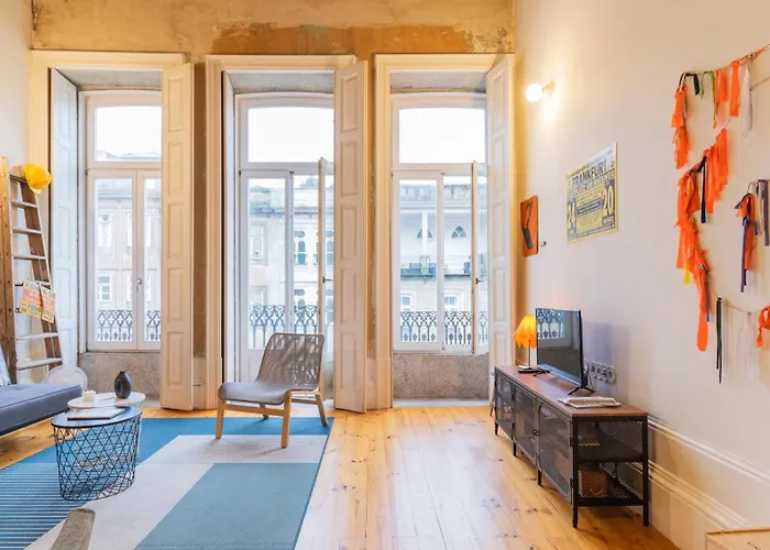 Eccentric Mouzinho Mezzanine By Lovelystay