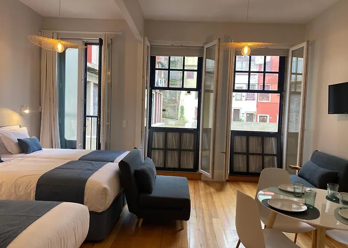 Mouzinho 244 - Porto Houses & Suites